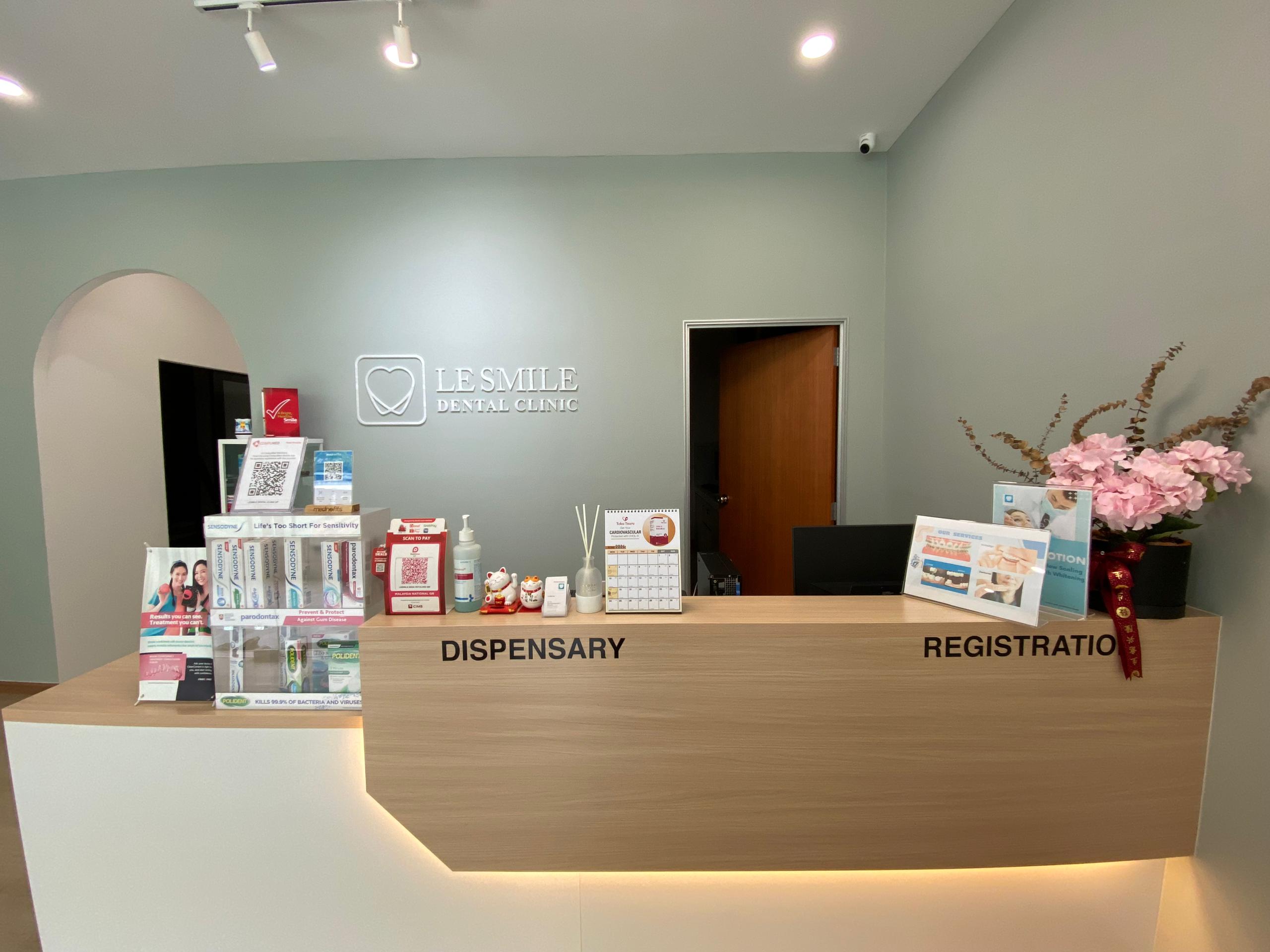 Reception and front desk at LeSmile Dental Clinic Sri Petaling